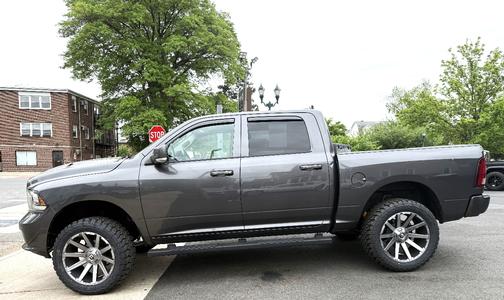 2017 RAM 1500 Sport