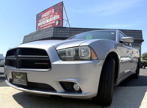 2013 Dodge Charger SE