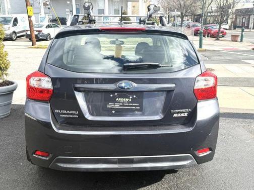 2014 Subaru Impreza 2.0i Premium
