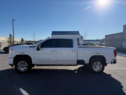 2022 GMC Sierra 2500 Denali