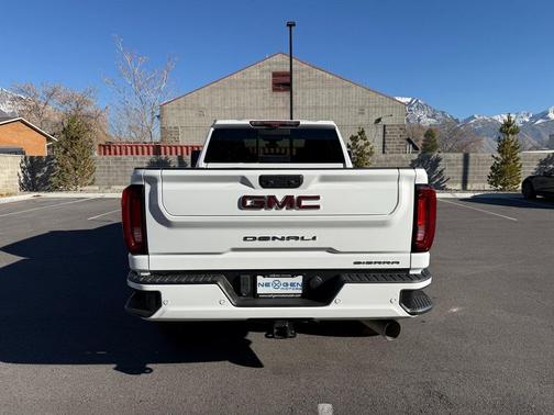 2022 GMC Sierra 2500 Denali