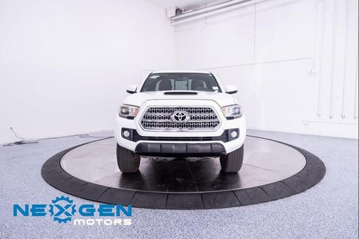 2017 Toyota Tacoma TRD Sport