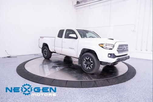 2017 Toyota Tacoma TRD Sport
