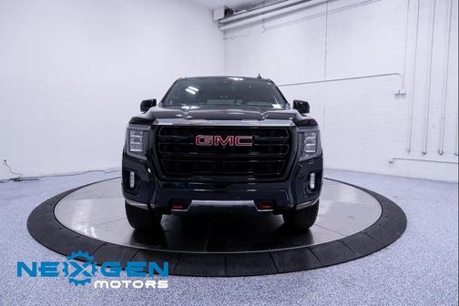 2023 GMC Yukon 4WD AT4