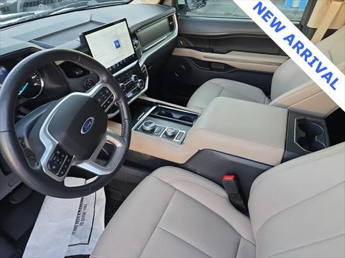 2023 Ford Expedition Max XLT