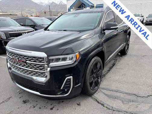 2020 GMC Acadia Denali