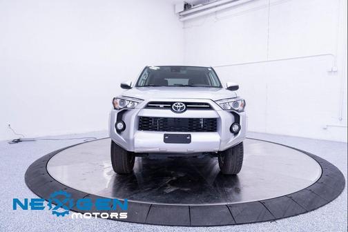 2020 Toyota 4Runner SR5