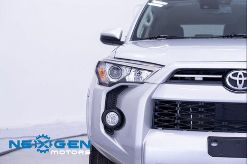 2020 Toyota 4Runner SR5