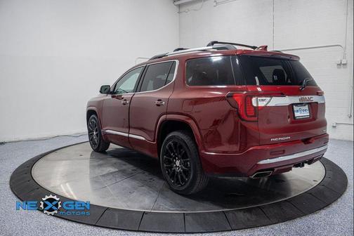 2020 GMC Acadia Denali