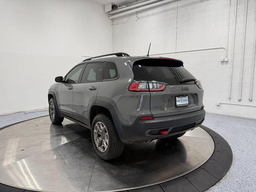 2022 Jeep Cherokee Trailhawk