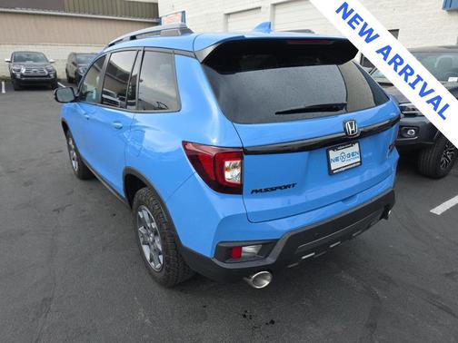 2025 Honda Passport AWD TrailSport