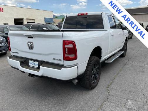 2023 RAM 2500 Laramie Crew Cab 4x4 6'4' Box