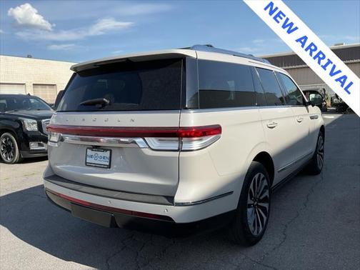 2023 Lincoln Navigator Reserve