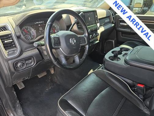 2022 RAM 2500 Laramie Crew Cab 4x4 6'4' Box