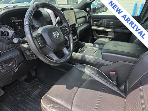 2019 RAM 2500 Limited Crew Cab 4x2 6'4' Box