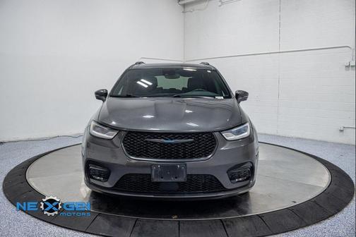 2021 Chrysler Pacifica Hybrid Limited