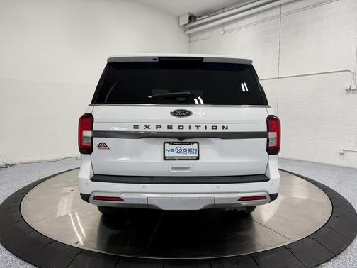 2023 Ford Expedition Timberline