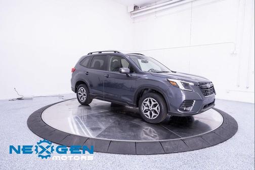 2024 Subaru Forester Premium