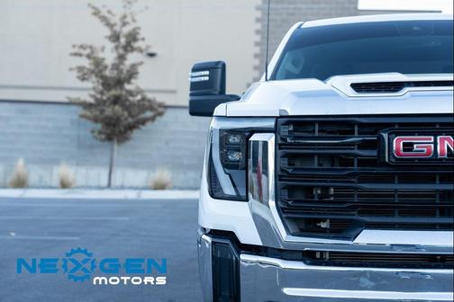 2024 GMC Sierra 2500 Base