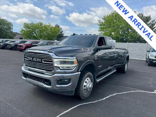 2019 RAM 3500 Laramie Crew Cab 4x4 8' Box