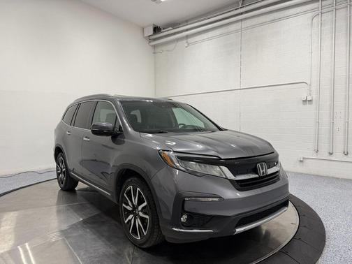 2020 Honda Pilot Touring 8-Passenger