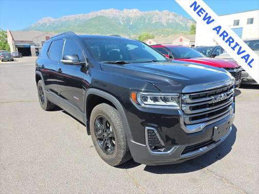 2023 GMC Acadia AWD AT4