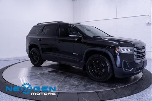 2023 GMC Acadia AWD AT4