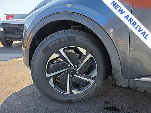 2024 Kia Sportage Hybrid LX