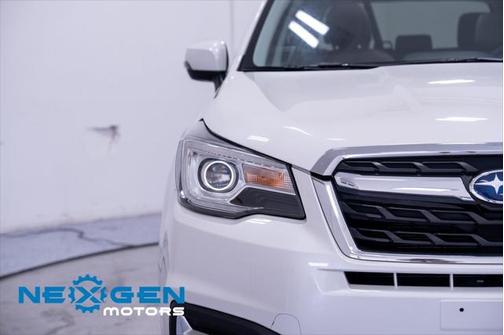 2017 Subaru Forester 2.5i Touring