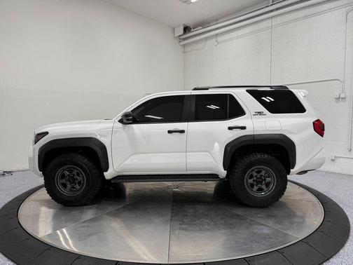 2025 Toyota 4Runner TRD Off Road