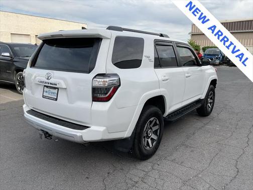 2022 Toyota 4Runner TRD Off Road