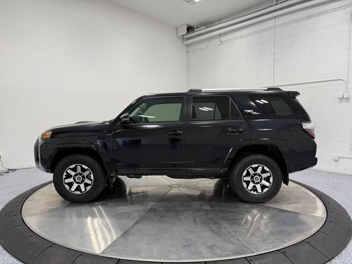 2018 Toyota 4Runner TRD Off Road Premium