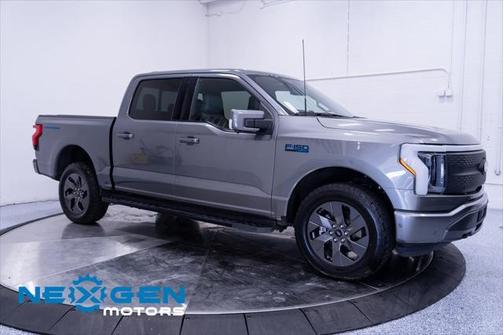 2022 Ford F-150 Lightning LARIAT