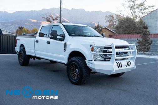 2022 Ford F-350 XLT
