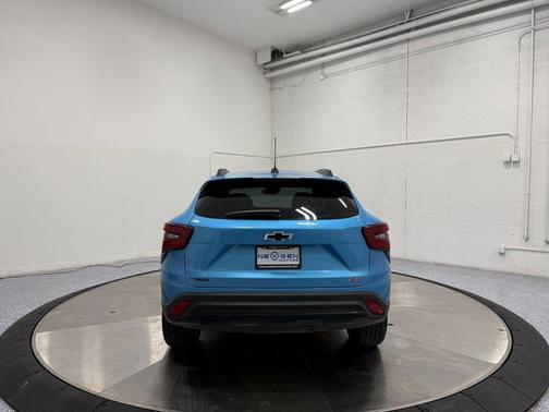 2025 Chevrolet Trax FWD 2RS