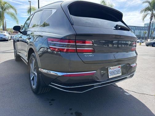 2025 Genesis GV80 2.5T