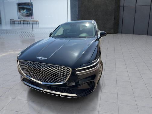 Vik Black 2025 Genesis GV70 2.5T