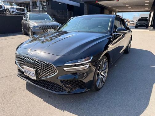 2024 Genesis G70 2.5T