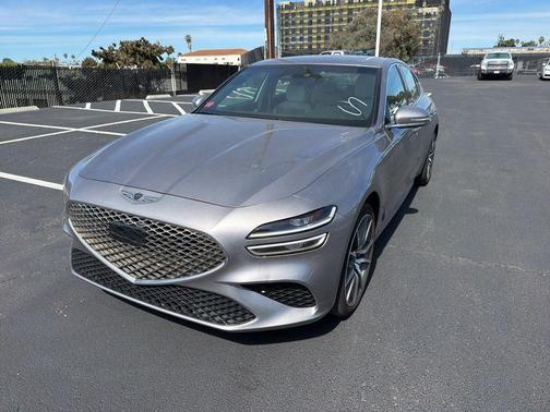 2025 Genesis G70 2.5T