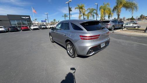 2025 Genesis GV70 2.5T