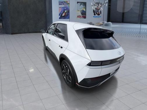 White 2024 Hyundai IONIQ 5 SEL