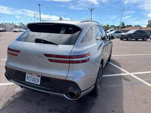 2023 Genesis GV70 2.5T