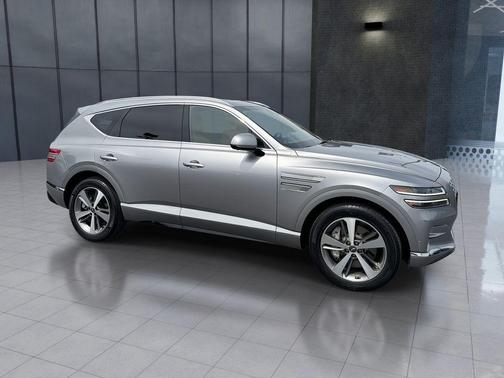 Savile Silver 2023 Genesis GV80 2.5T