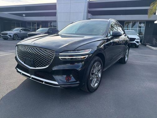 2025 Genesis GV70 2.5T