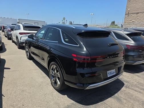 Vik Black 2023 Genesis Electrified GV70 Advanced