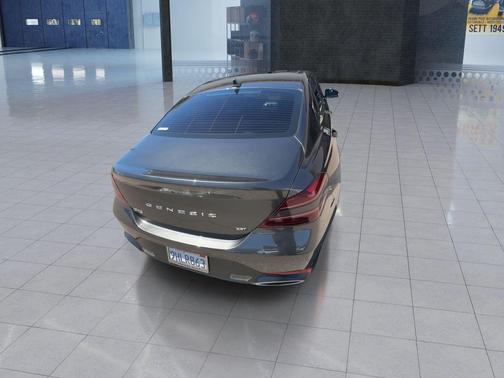 Gray 2023 Genesis G70 3.3T