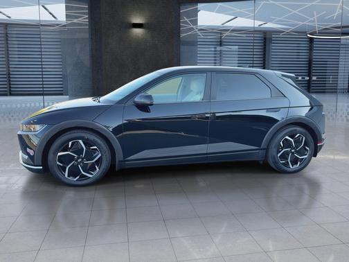 Black 2023 Hyundai IONIQ 5 SEL
