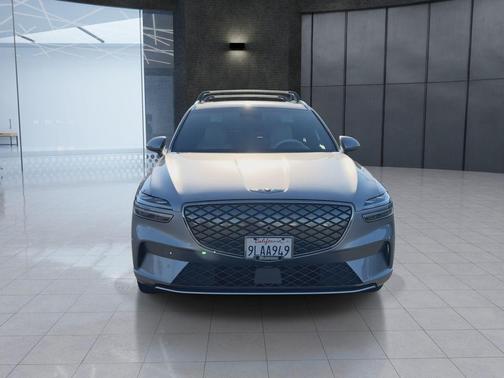 Savile Silver 2024 Genesis Electrified GV70 Advanced