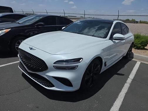 Uyuni White 2023 Genesis G70 2.0T