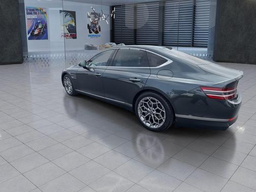 2023 Genesis G80 2.5T